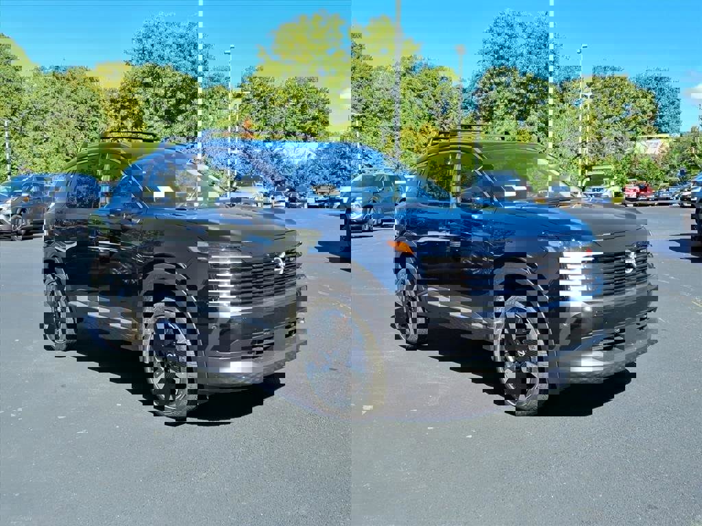 New 2026 Nissan Kicks SR w/ SR Premium Package image 1