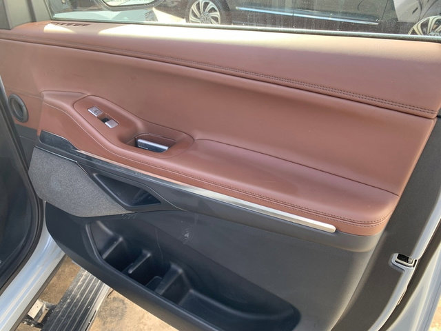 Certified 2025 Lincoln Navigator Reserve image 15