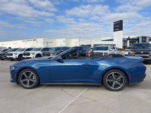 Used 2024 Ford Mustang Premium image 4