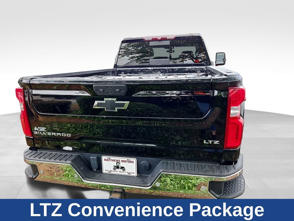Used 2022 Chevrolet Silverado 2500 LTZ w/ LTZ Plus Package AWD/4WD image 5