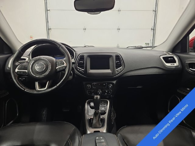 Used 2018 Jeep Compass Latitude w/ Popular Equipment Group AWD/4WD image 14