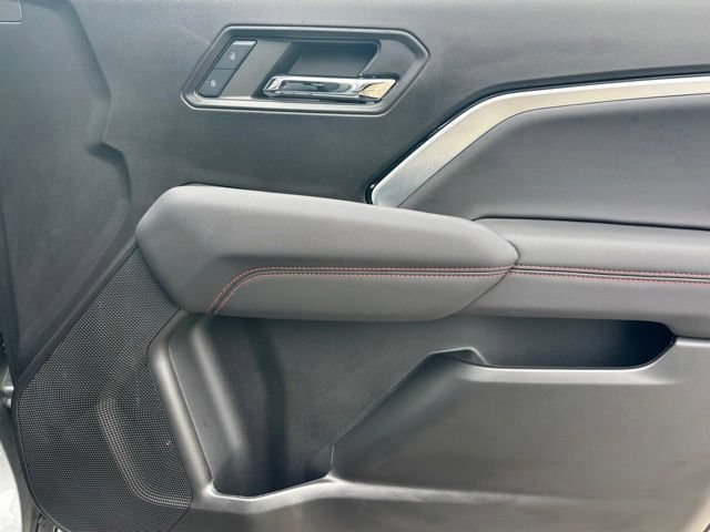 Used 2024 Chevrolet Colorado Z71 w/ Z71 Convenience Package 2 AWD/4WD image 28