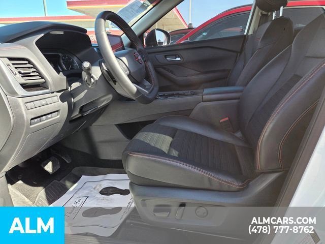 Used 2025 Nissan Rogue SV image 5