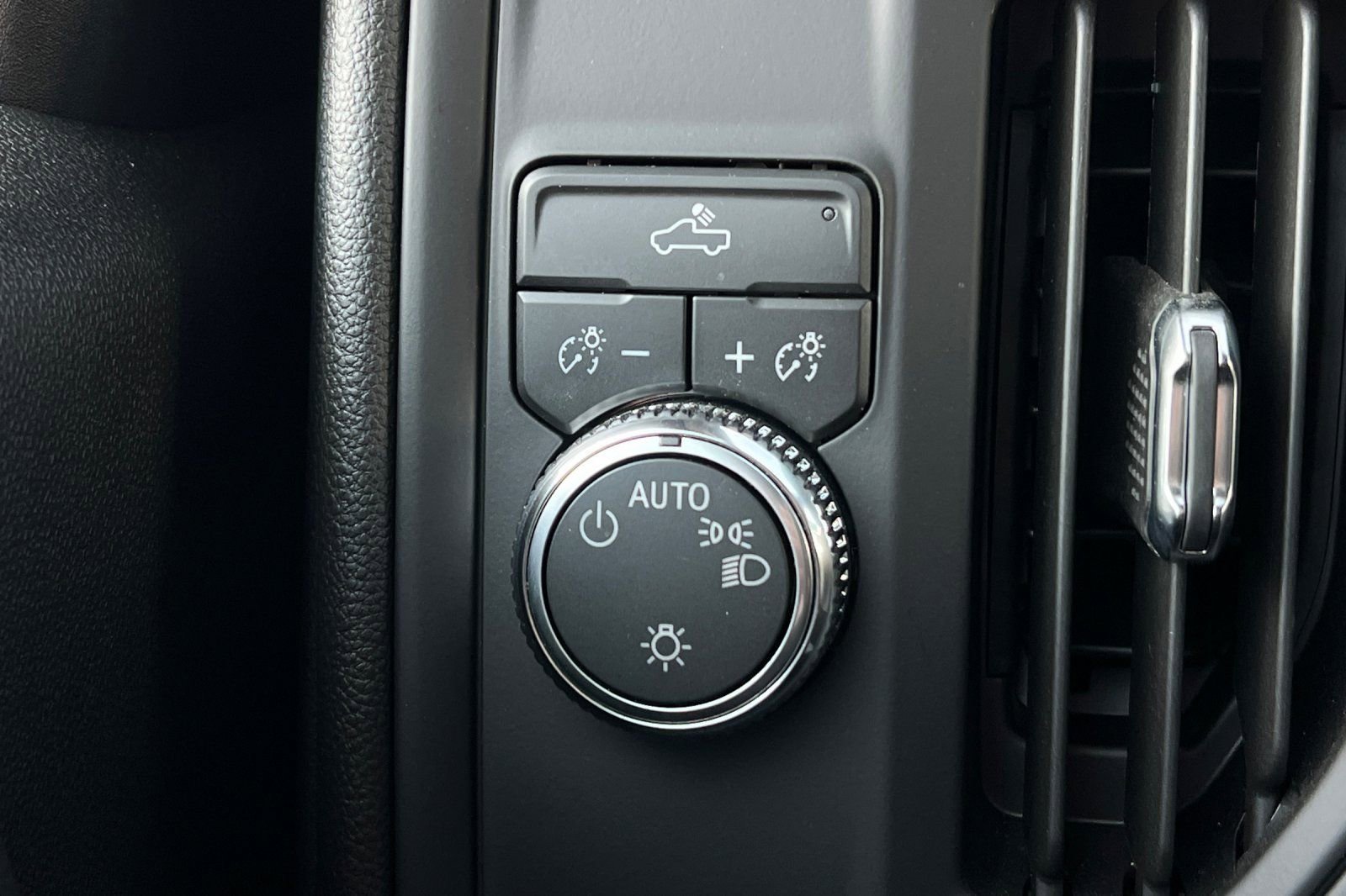 Used 2026 GMC Sierra 1500 Pro w/ Pro Value Package RWD image 34