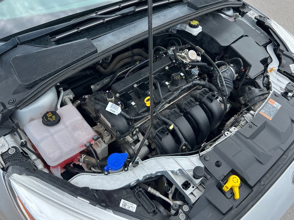Used 2018 Ford Focus SE FWD image 42
