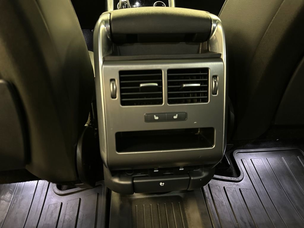 Used 2020 Land Rover Range Rover Sport SE AWD/4WD image 19