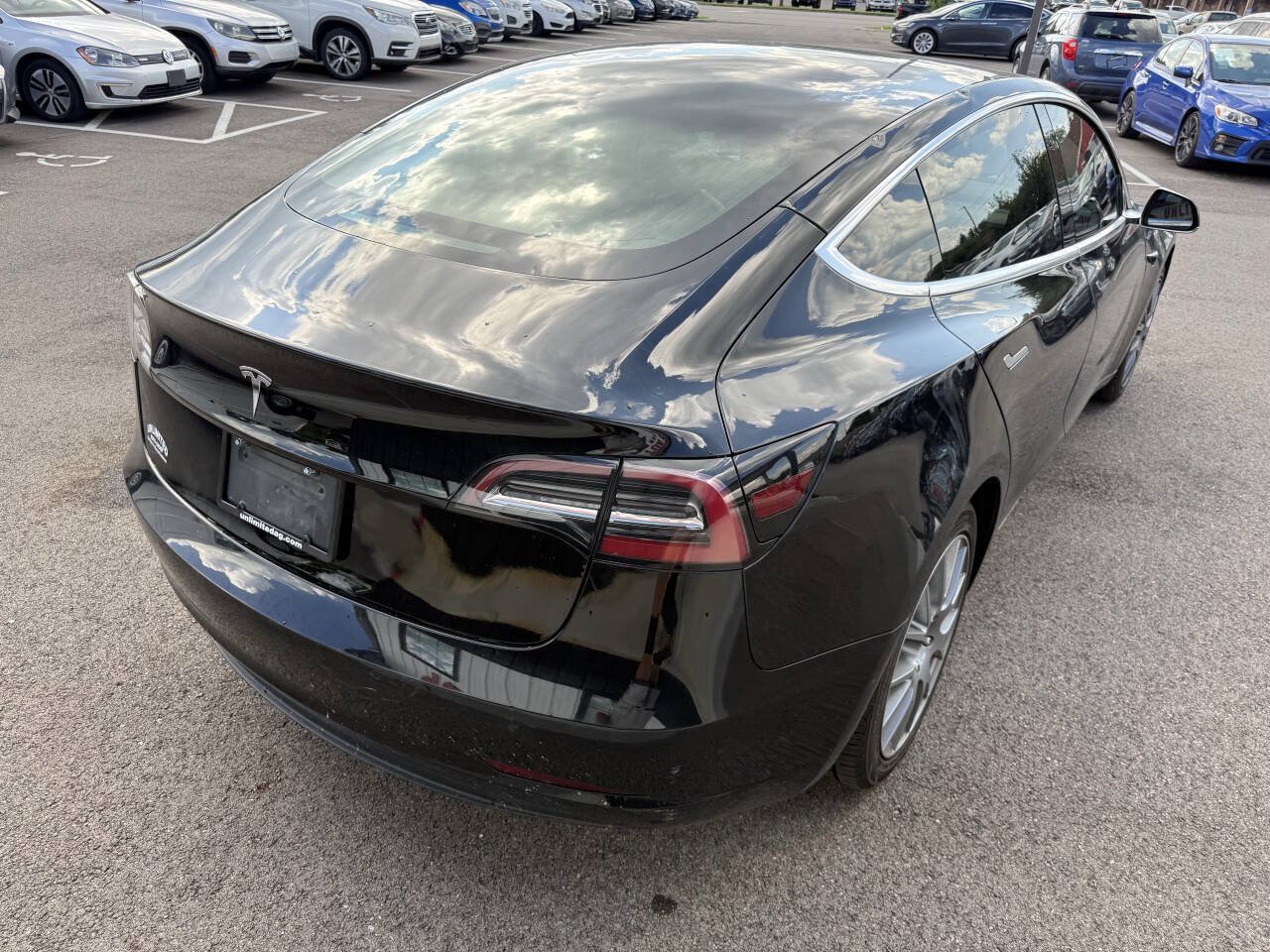 Used 2019 Tesla Model 3 Standard Range Plus RWD image 6
