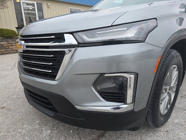 Used 2023 Chevrolet Traverse LT image 7
