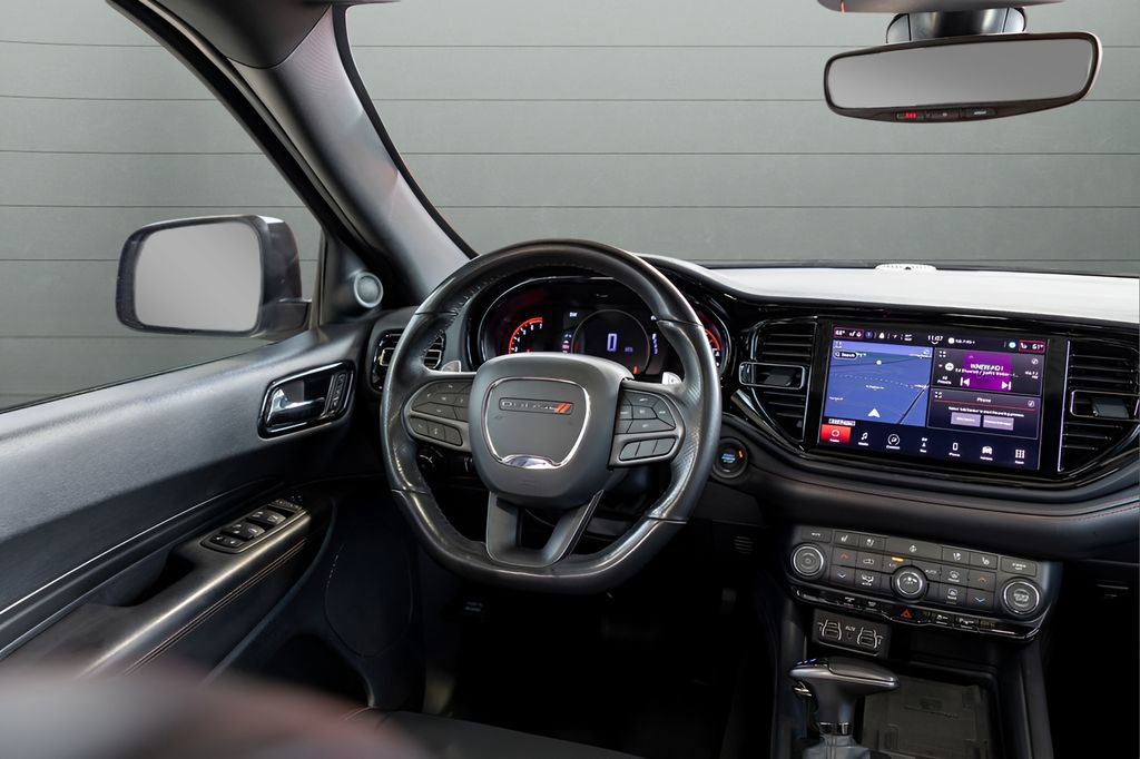 Used 2022 Dodge Durango R/T w/ Blacktop Package AWD/4WD image 32
