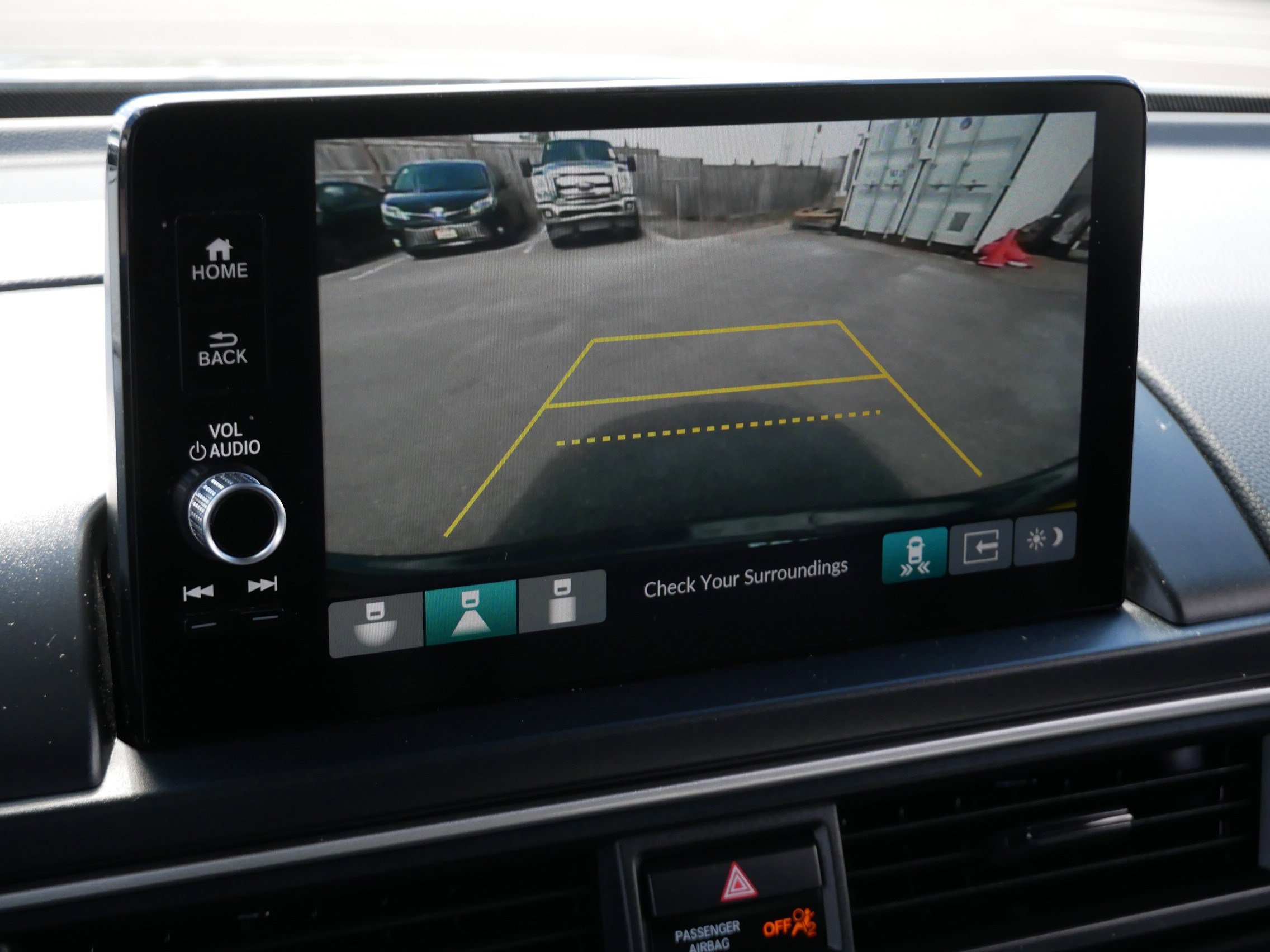 Certified 2023 Honda Pilot Touring image 32