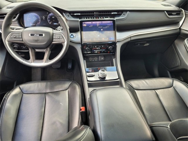 Used 2024 Jeep Grand Cherokee L Limited w/ Luxury Tech Group II image 17