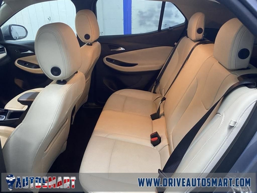 Used 2025 Buick Encore GX Sport Touring image 16