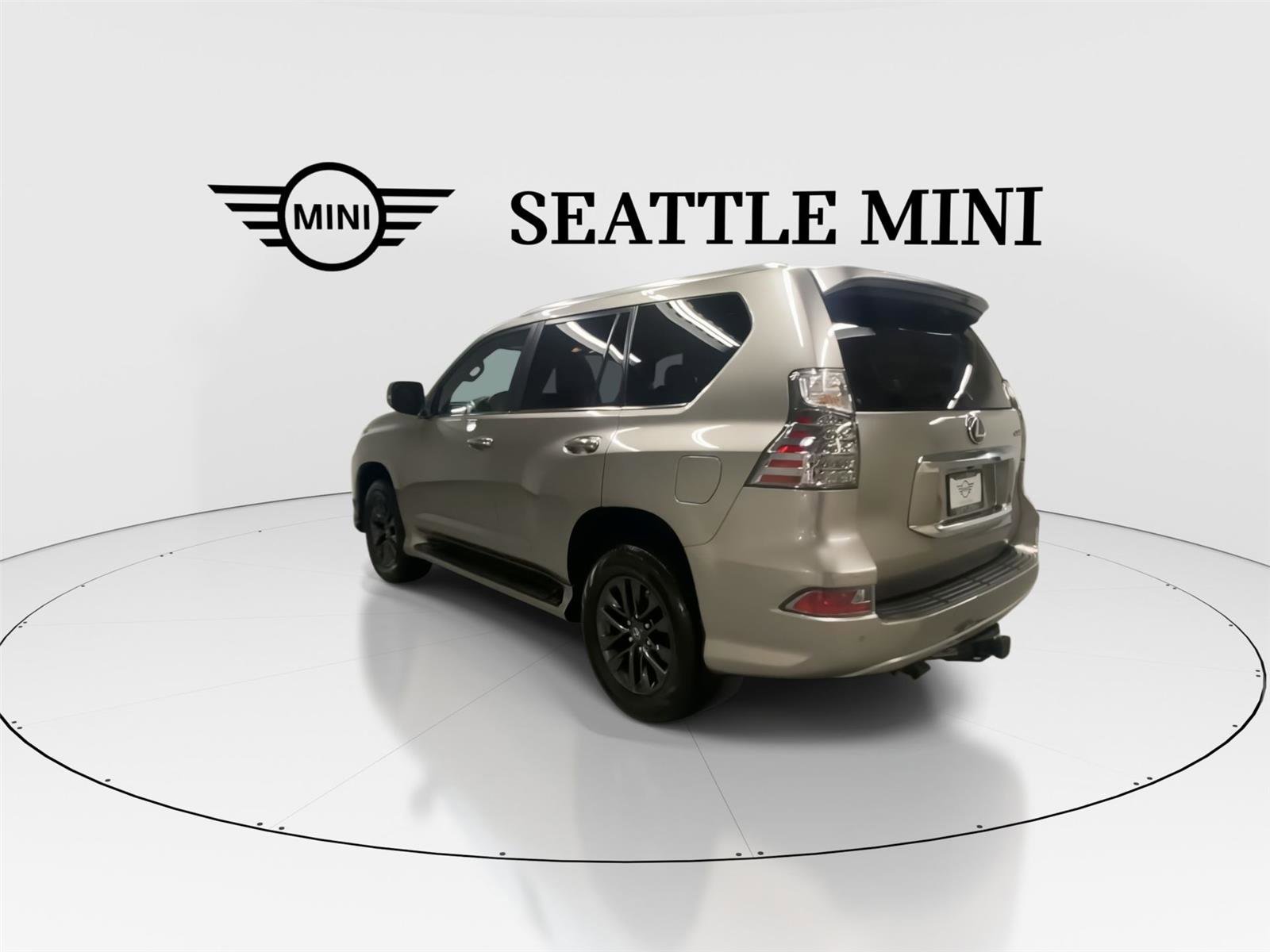 Used 2023 Lexus GX 460 Premium w/ Premium Package AWD/4WD image 8