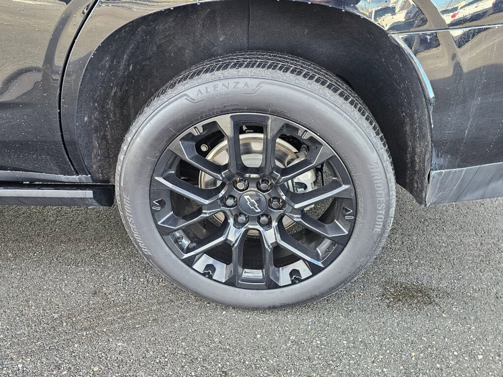Used 2023 Chevrolet Tahoe Premier image 11