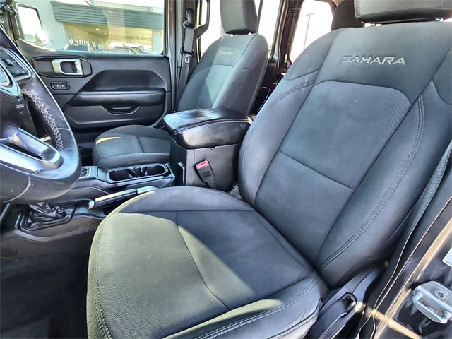 Used 2018 Jeep Wrangler Unlimited Sahara image 19