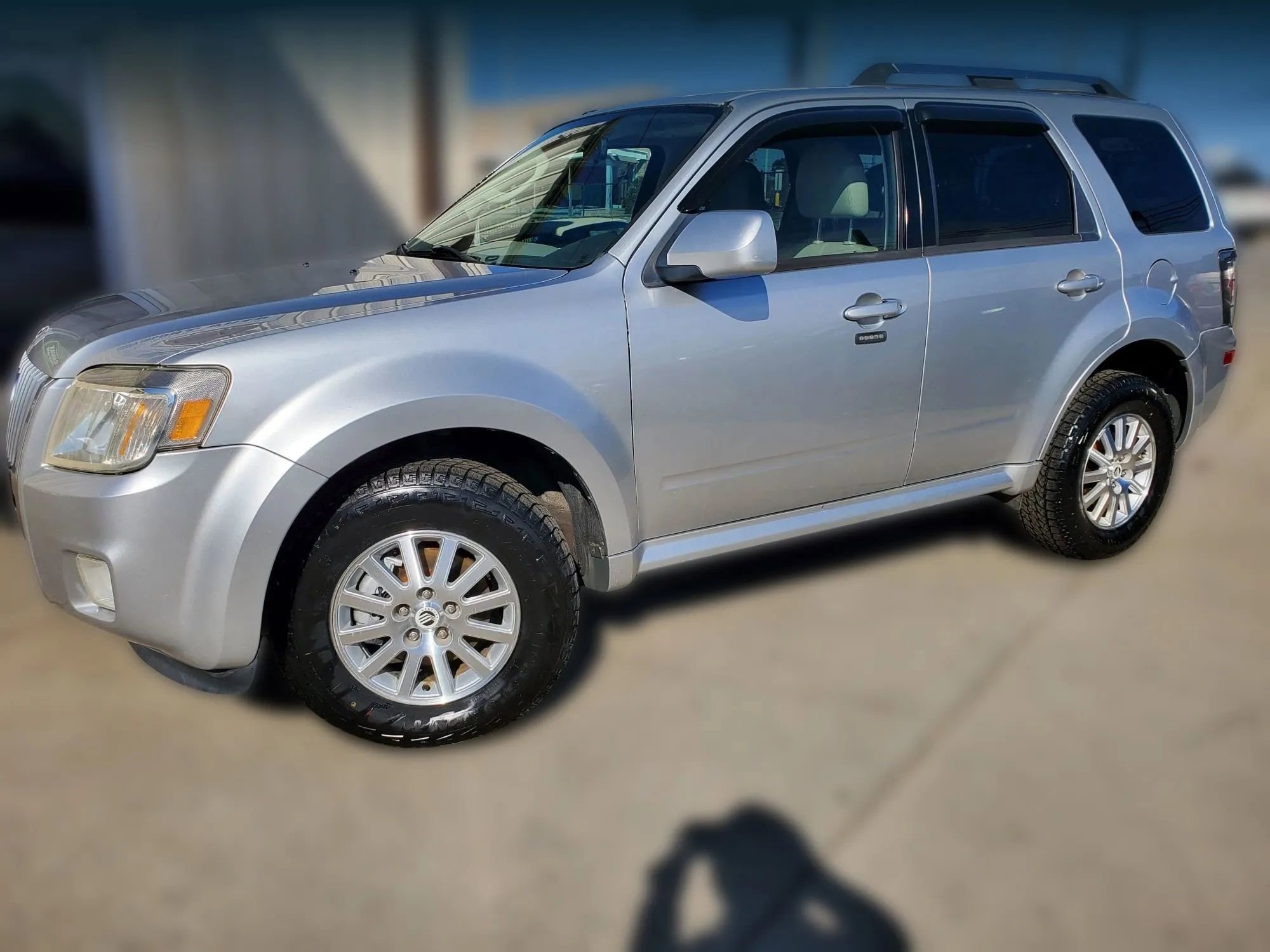 Used 2010 Mercury Mariner Premier image 5