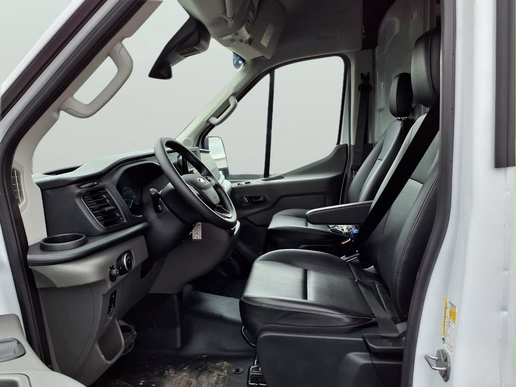 Used 2023 Ford Transit 250 148 High Roof Extended w/ Load Area Protection Package RWD image 15