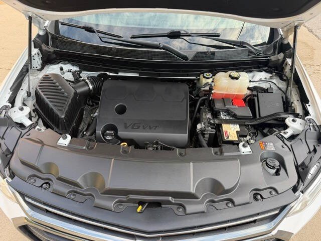 Used 2020 Chevrolet Traverse Premier w/ Redline Edition AWD/4WD image 20