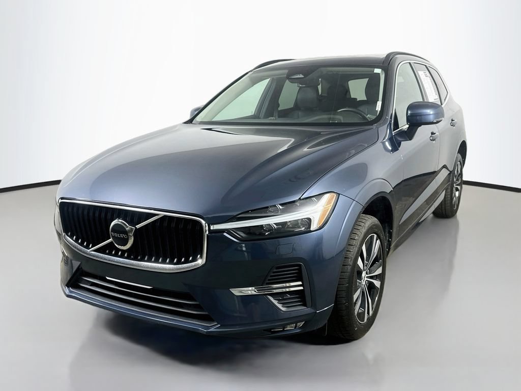 Used 2023 Volvo XC60 B5 Core AWD/4WD image 3