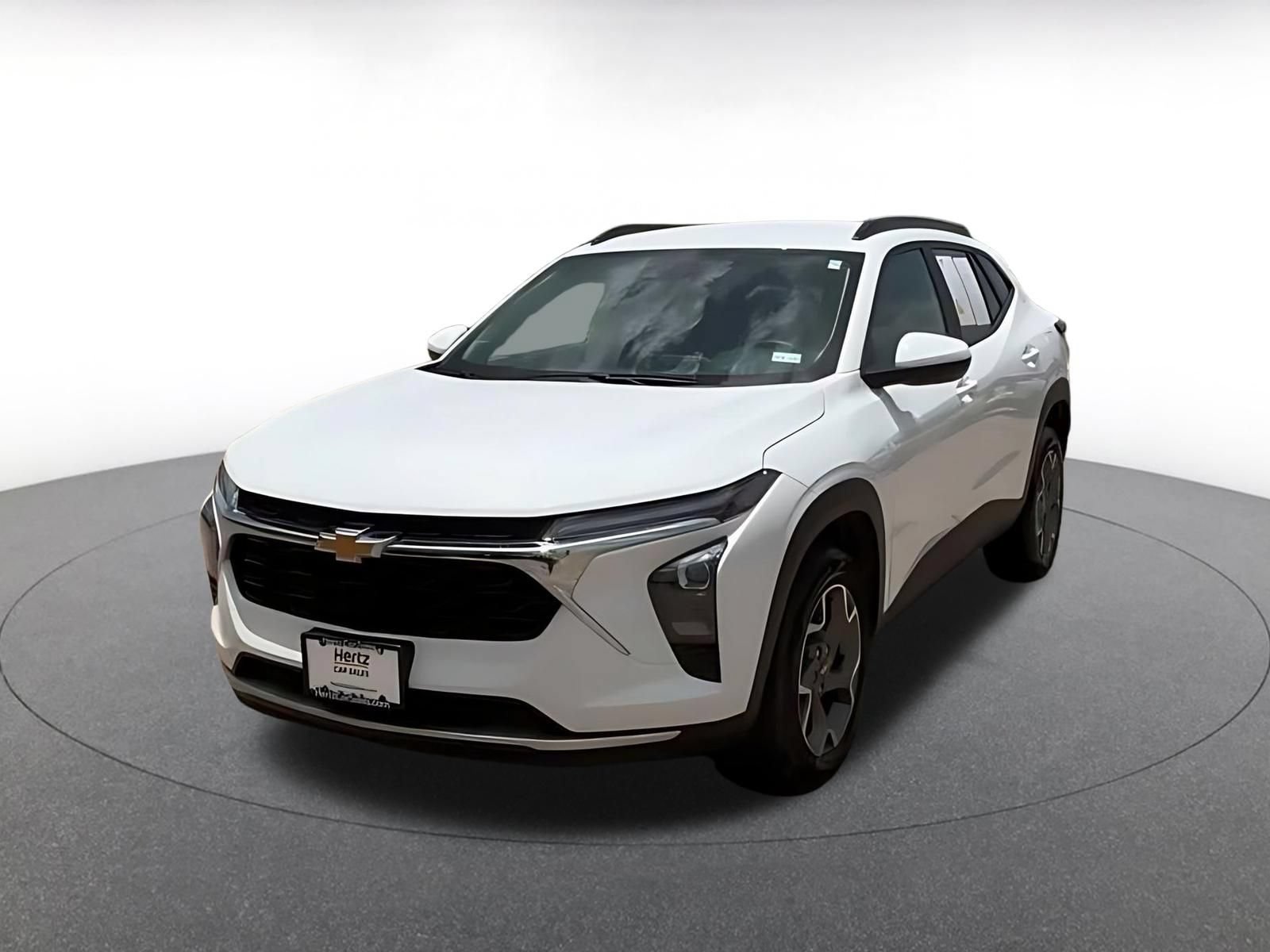 Used 2025 Chevrolet Trax LT w/ LT Convenience Package FWD image 6