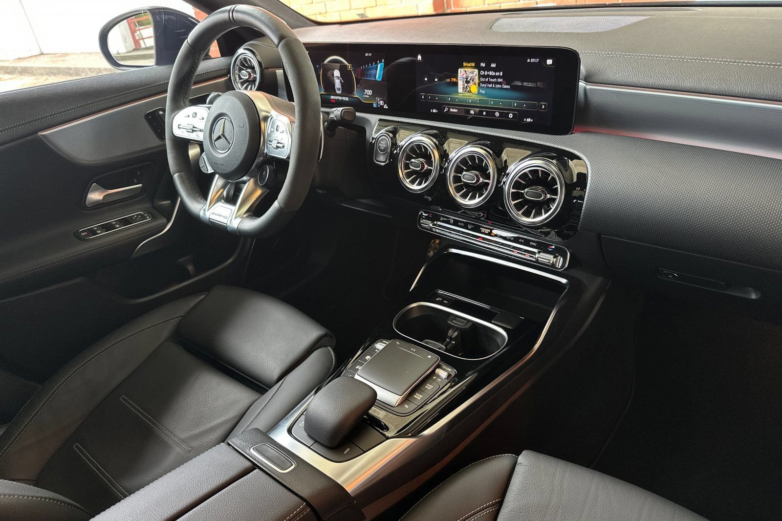 Certified 2023 Mercedes-Benz CLA 35 AMG 4MATIC image 19
