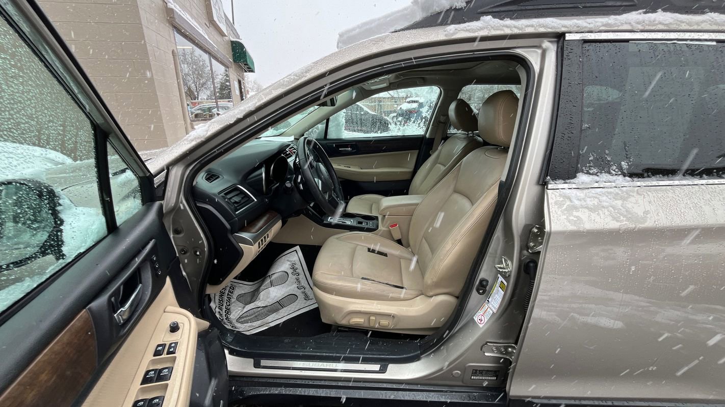 Used 2017 Subaru Outback 2.5i Limited image 20