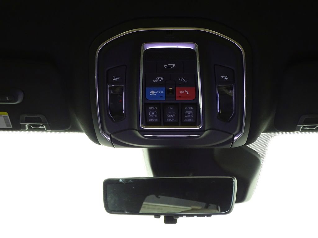 New 2025 Jeep Grand Cherokee L Limited w/ Luxury Tech Group II image 35