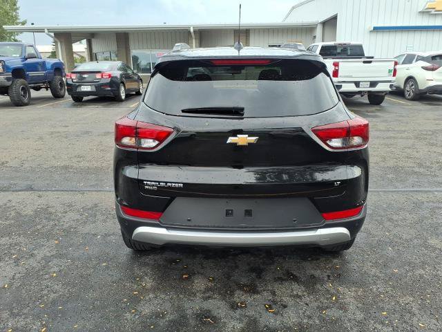 Used 2024 Chevrolet TrailBlazer LT w/ LT Cold Weather Package AWD/4WD image 6