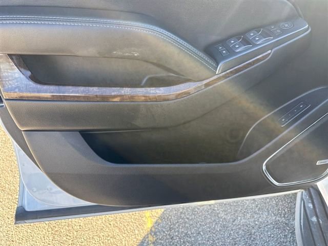 Used 2019 Chevrolet Tahoe LT image 12