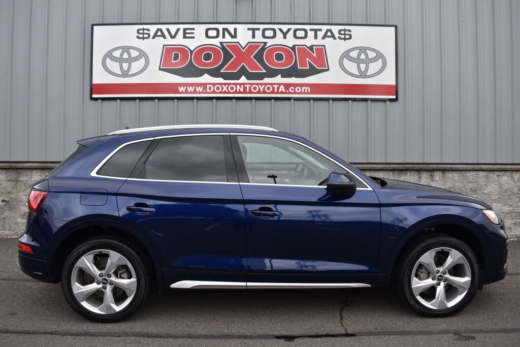 Used 2021 Audi Q5 Prestige w/ Prestige Package AWD/4WD image 8
