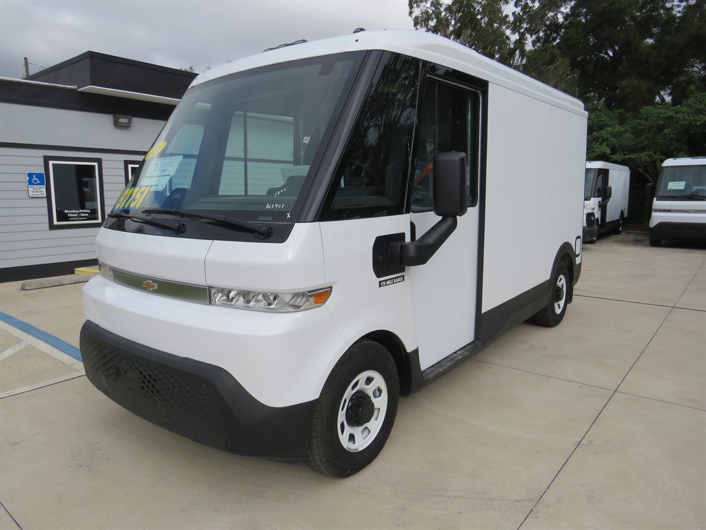 Used 2025 Chevrolet Brightdrop 400 FWD image 3