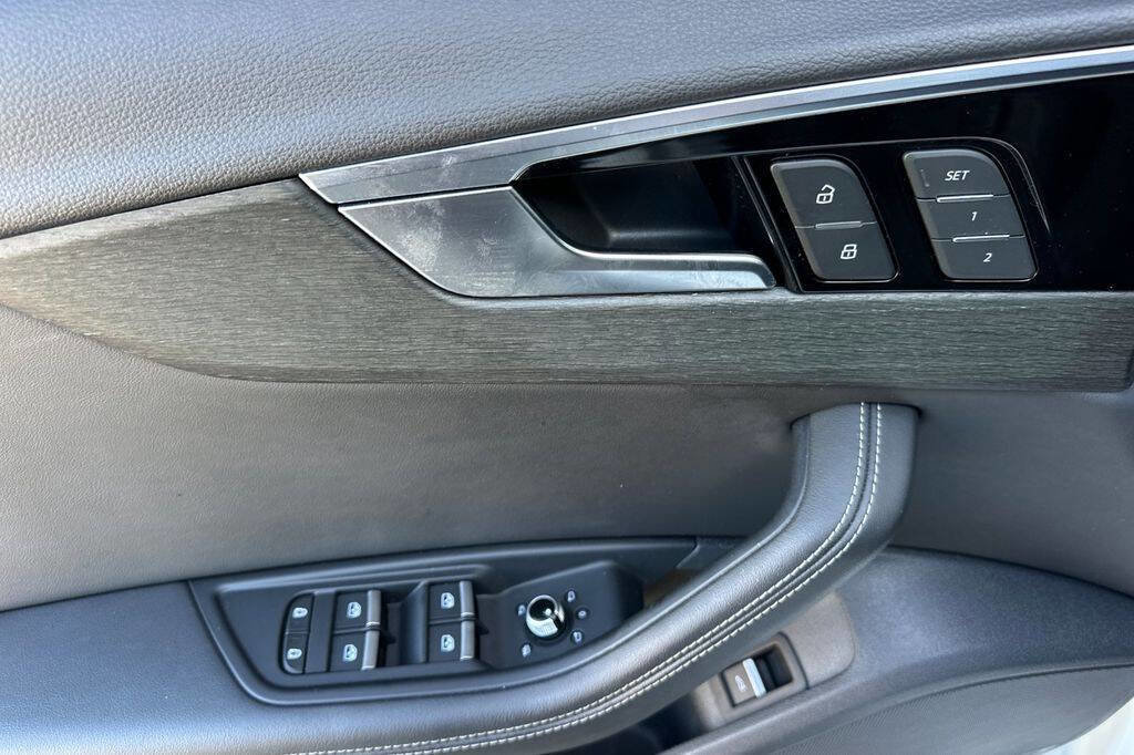 Used 2021 Audi A4 2.0T Premium Plus w/ Premium Plus Package image 11