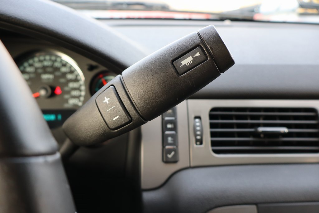 Used 2014 Chevrolet Silverado 2500 LTZ w/ LTZ Plus Package image 8