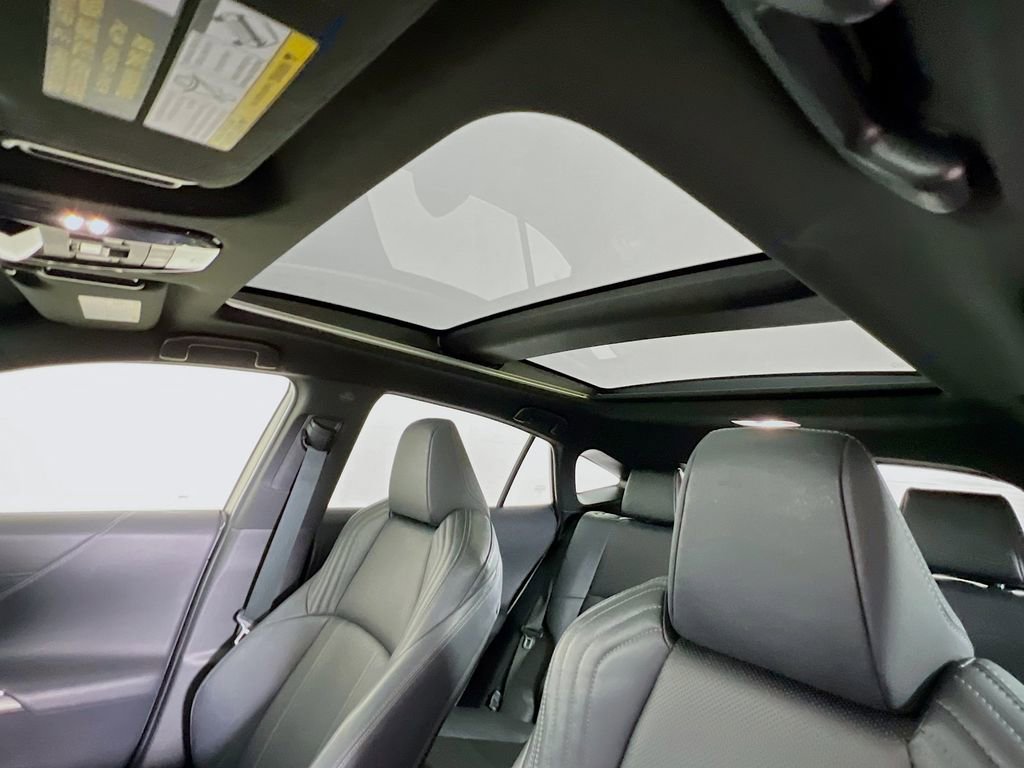 Used 2021 Toyota Venza Limited w/ Advanced Technology Package image 22