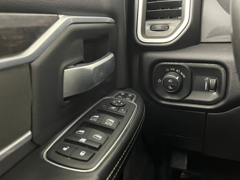 Used 2024 RAM 2500 Big Horn image 25
