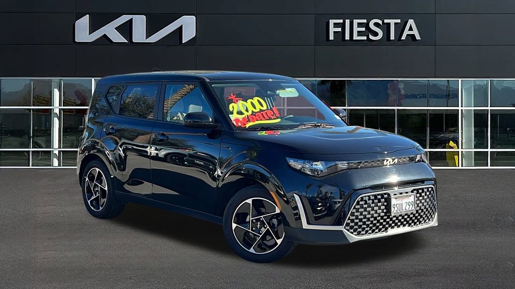 Certified 2025 Kia Soul EX