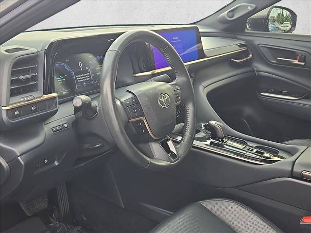 Used 2024 Toyota Crown AWD/4WD image 10