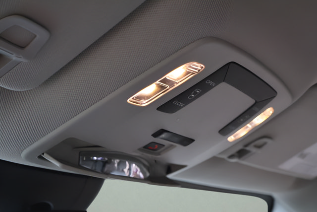 Used 2022 Toyota Sienna LE FWD image 28