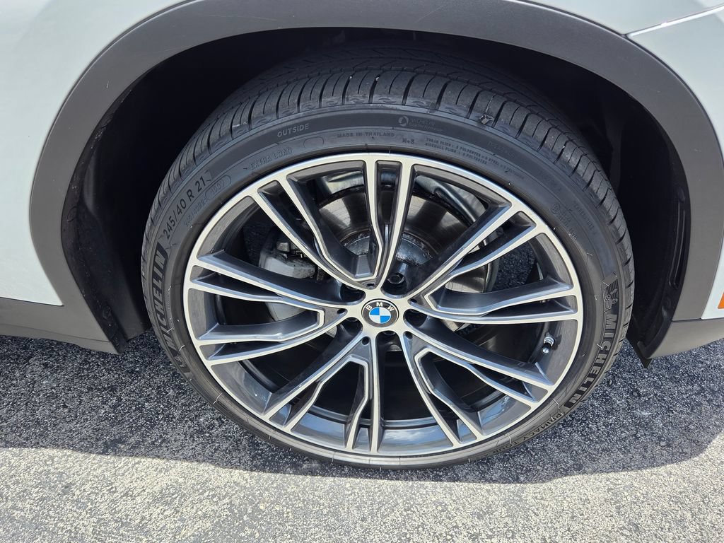Used 2025 BMW X4 xDrive30i w/ Premium Package AWD/4WD image 18