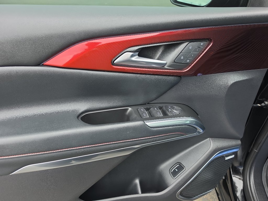 Certified 2024 Chevrolet Traverse RS FWD image 13