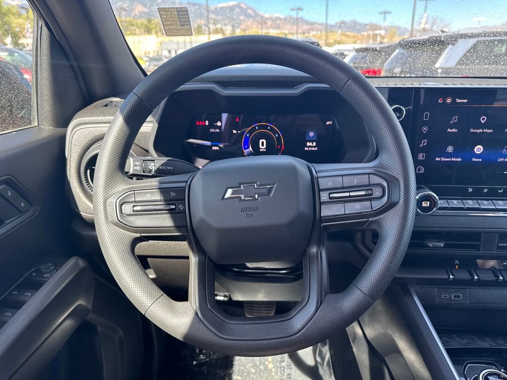 Used 2025 Chevrolet Colorado Trail Boss image 31