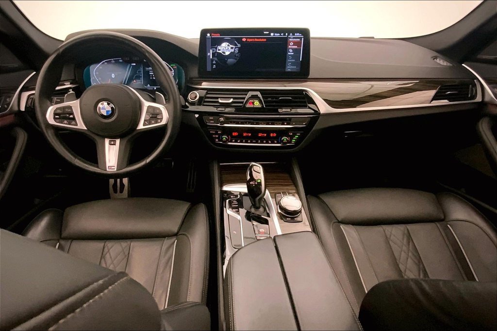 Certified 2023 BMW 540i xDrive w/ Executive Package AWD/4WD image 16