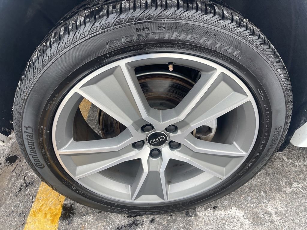 Used 2025 Audi Q5 2.0T Premium image 26