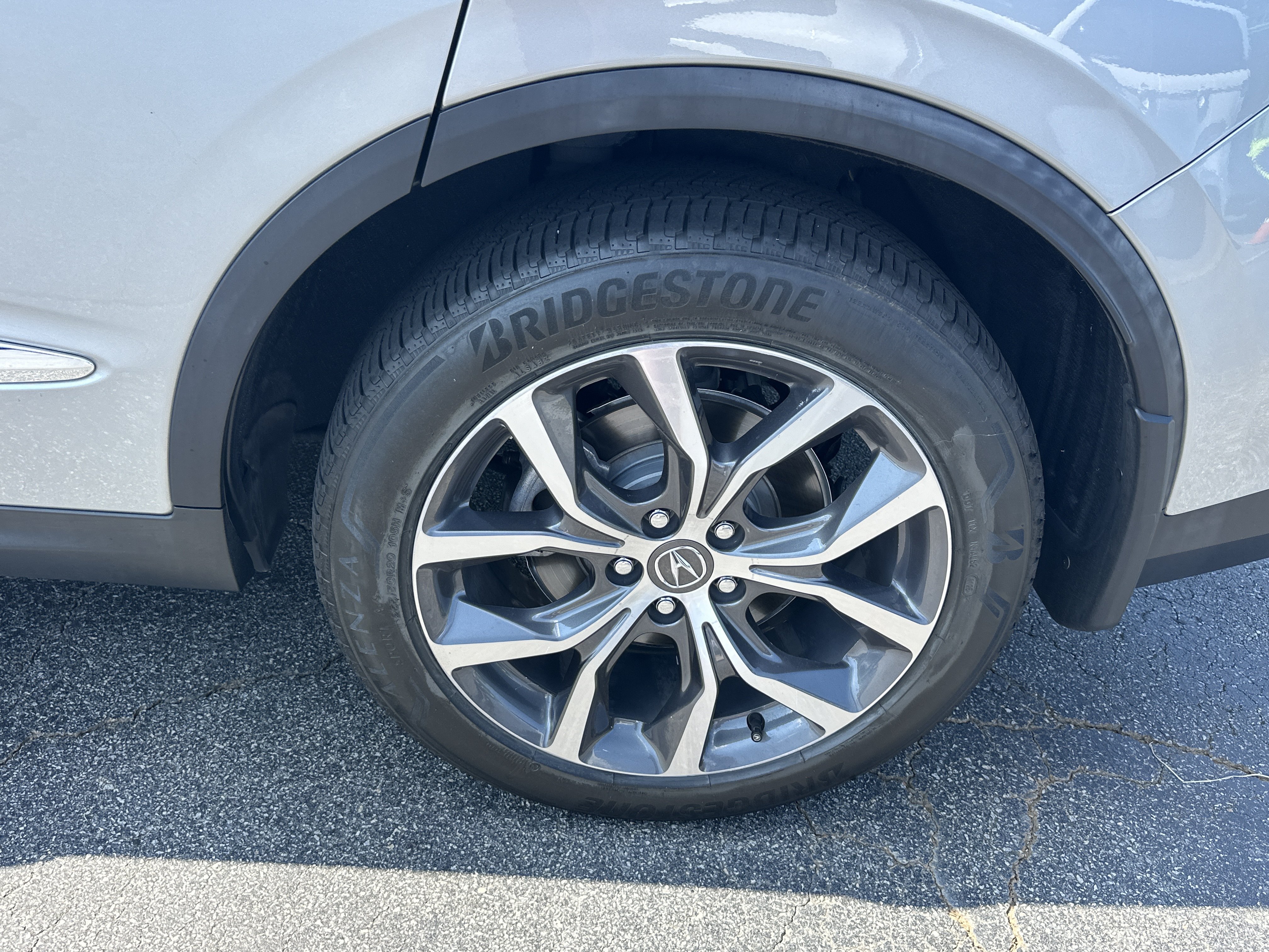 Used 2023 Acura MDX w/ Technology Package AWD/4WD image 22