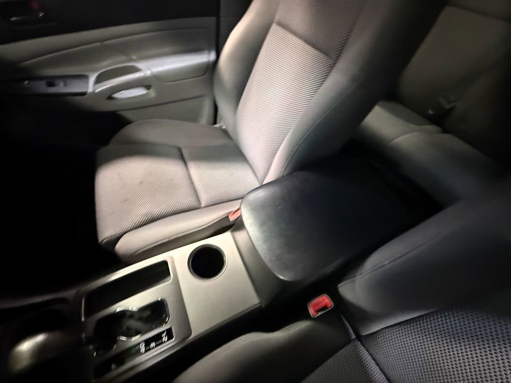Used 2015 Toyota Tacoma PreRunner w/ TRD Sport Package RWD image 83