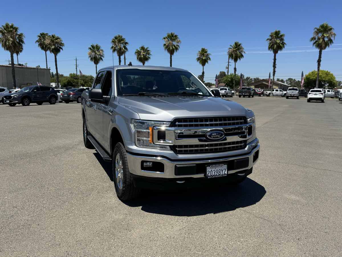 Used 2020 Ford F150 XLT w/ Equipment Group 302A Luxury AWD/4WD image 3