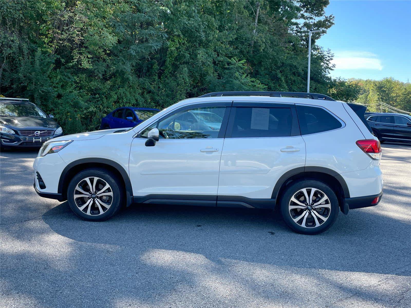 Used 2024 Subaru Forester Limited AWD/4WD image 2