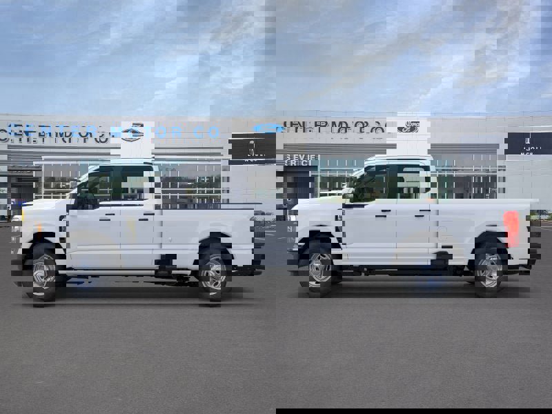 New 2026 Ford F350 XL image 3