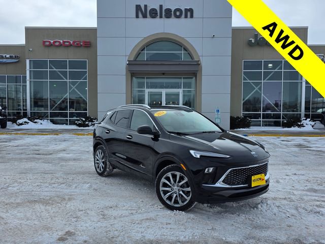 Used 2024 Buick Encore GX Avenir image 1