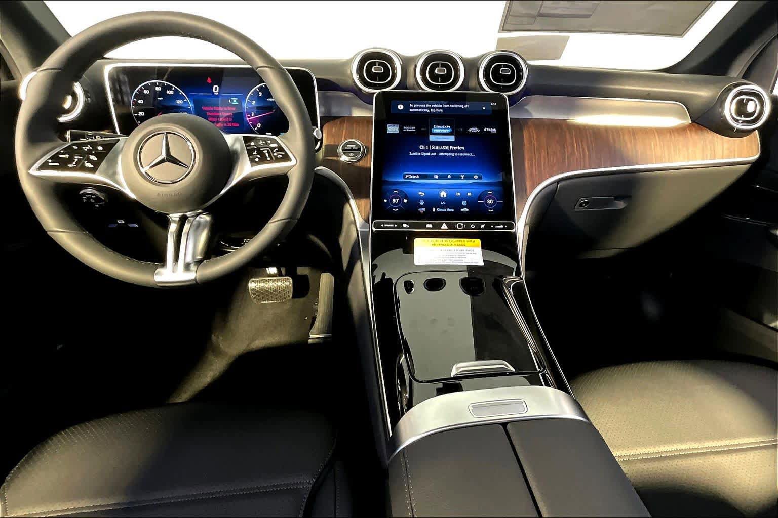 Used 2026 Mercedes-Benz GLC 300 4MATIC image 7